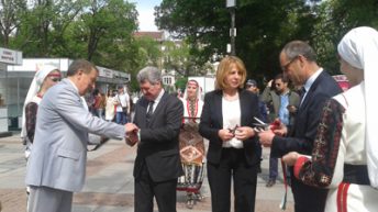 Пролетно изложение на български стоки се провежда в столичната градска градина